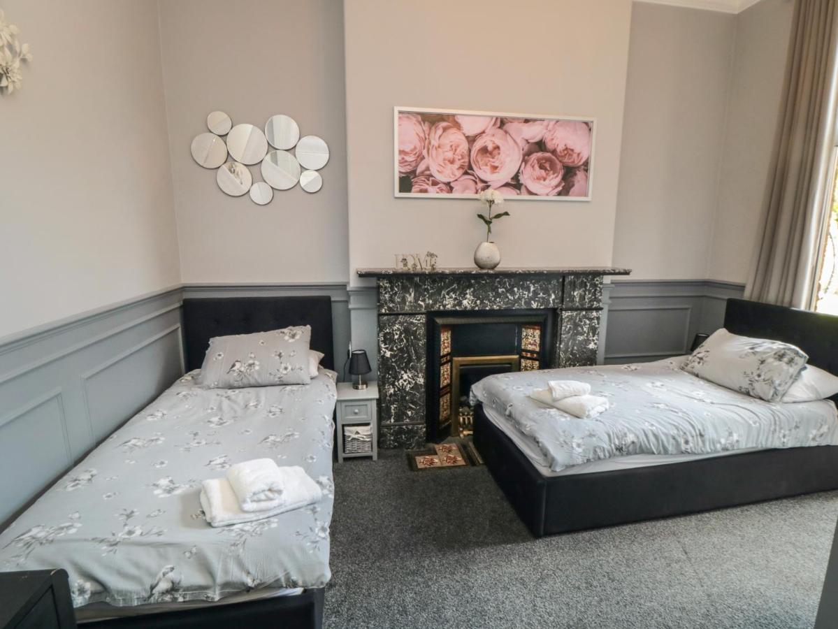 Вилла Wellington House Бринлингтон Экстерьер фото